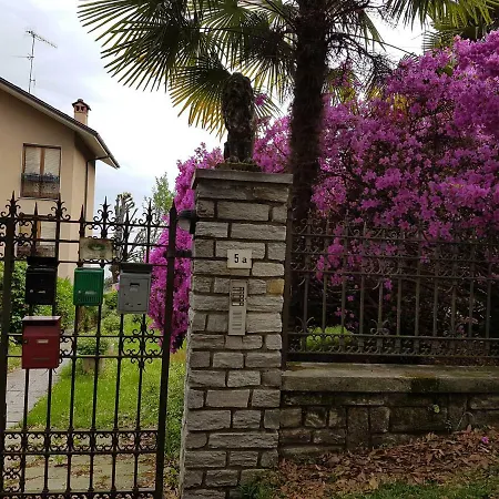 Stresa B&B Apartament *